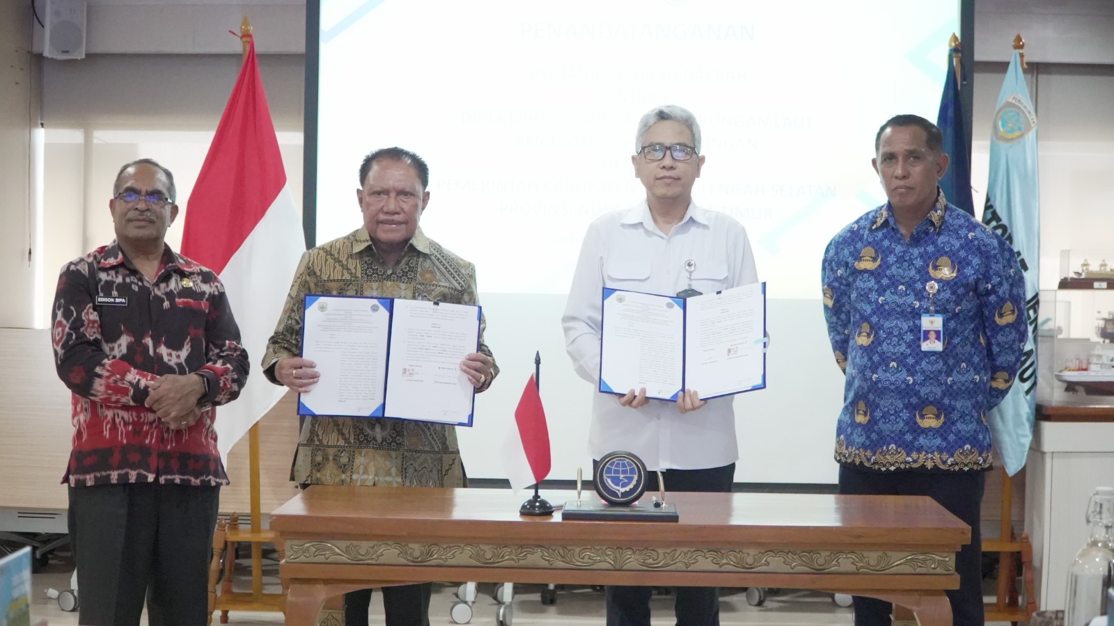 Sinergi Pusat dan Daerah: Kemenhub Terima Hibah Aset Tanah Pemkab Timor Tengah Selatan Untuk Akselerasi Pengembangan Pelabuhan Kolbano